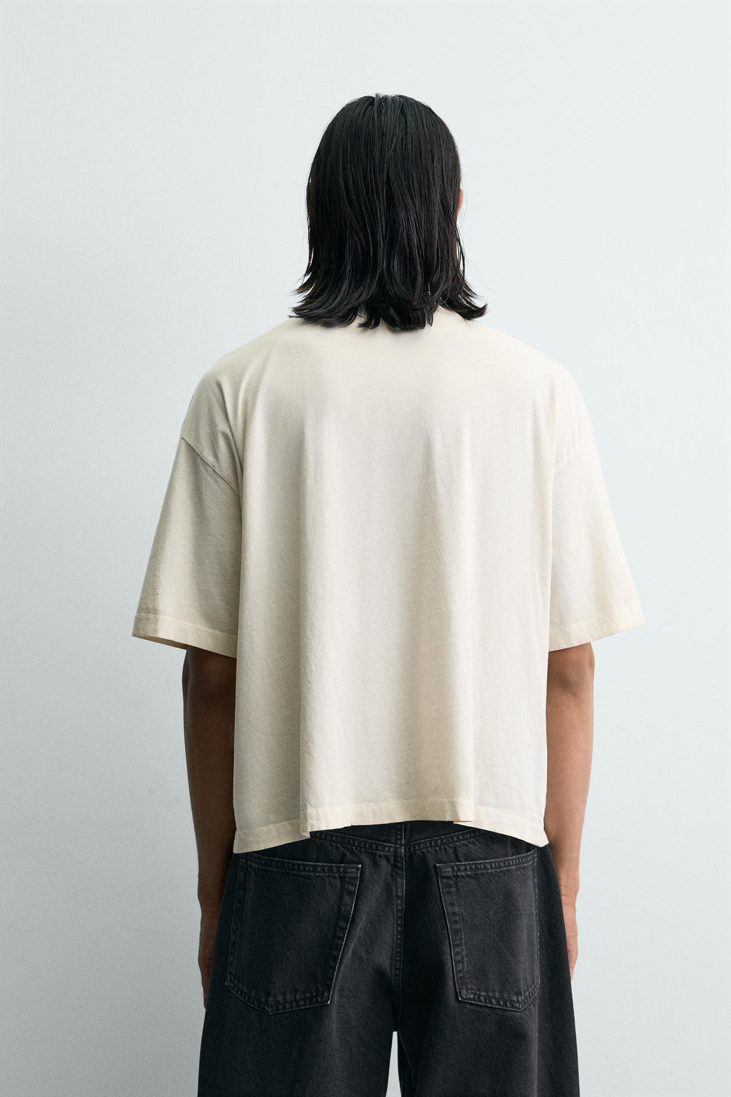CAMISETA LAVADA TEXTO ROTULADOR / Crudo