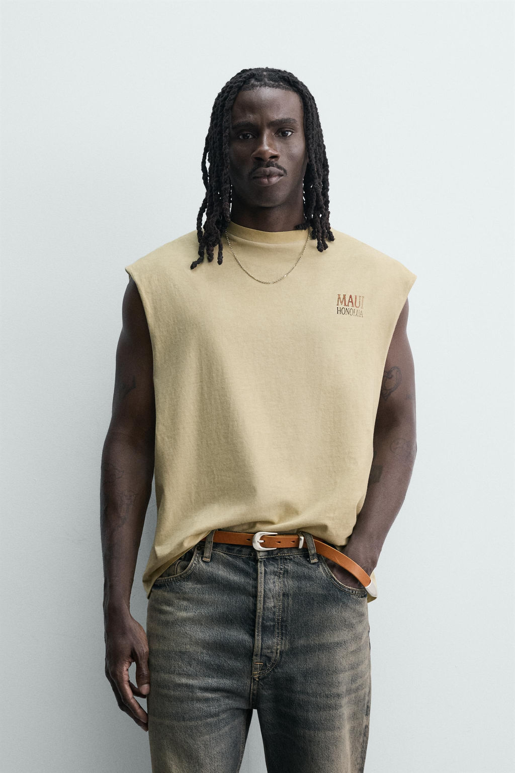 CAMISETA TANK RELAXED FIT ESTAMPADO / Crudo
