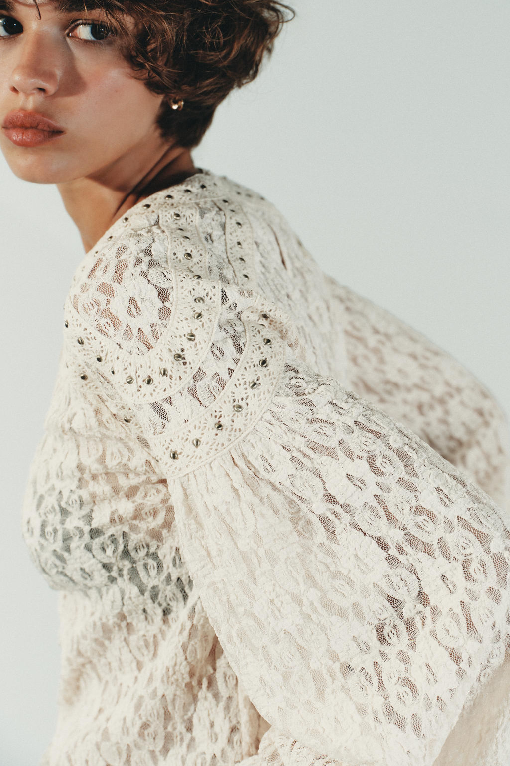 STUDDED LACE TOP - Zara фото 6
