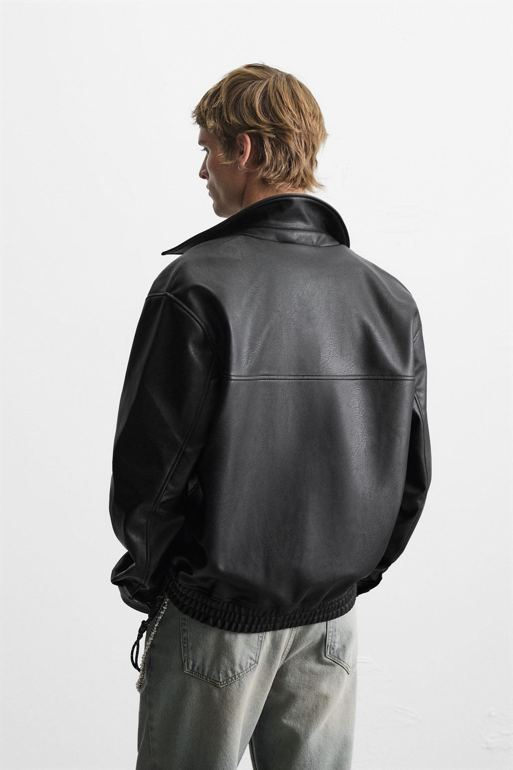 LEATHER EFFECT BOMBER JACKET - Zara фото 3