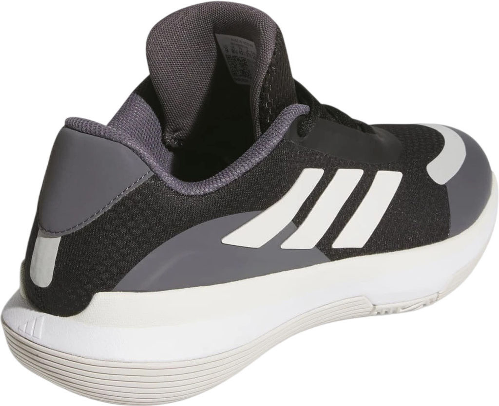 Кроссовки взрослые