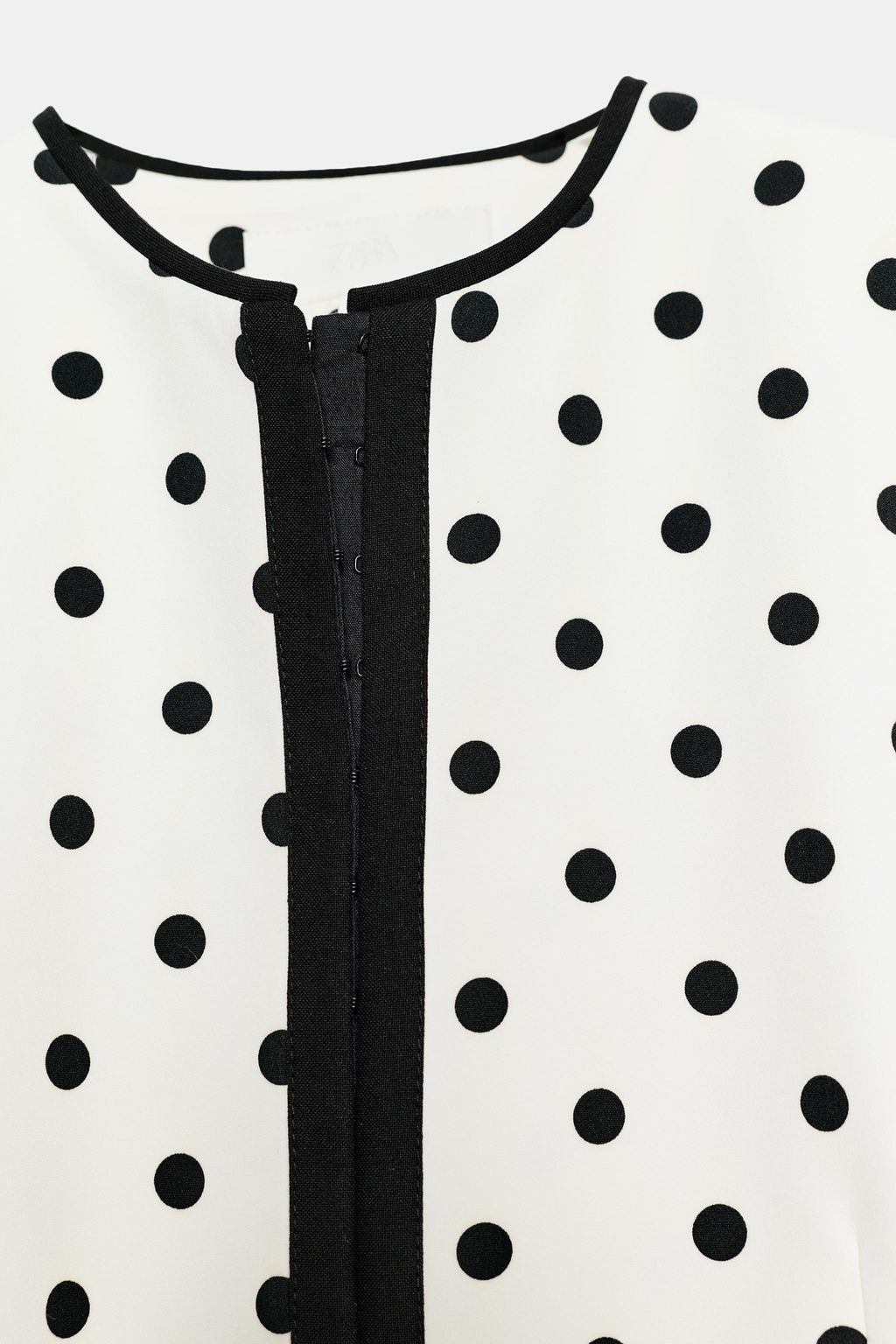 BLAZER CORTA LUNARES / Crudo / Negro - Zara фото 8