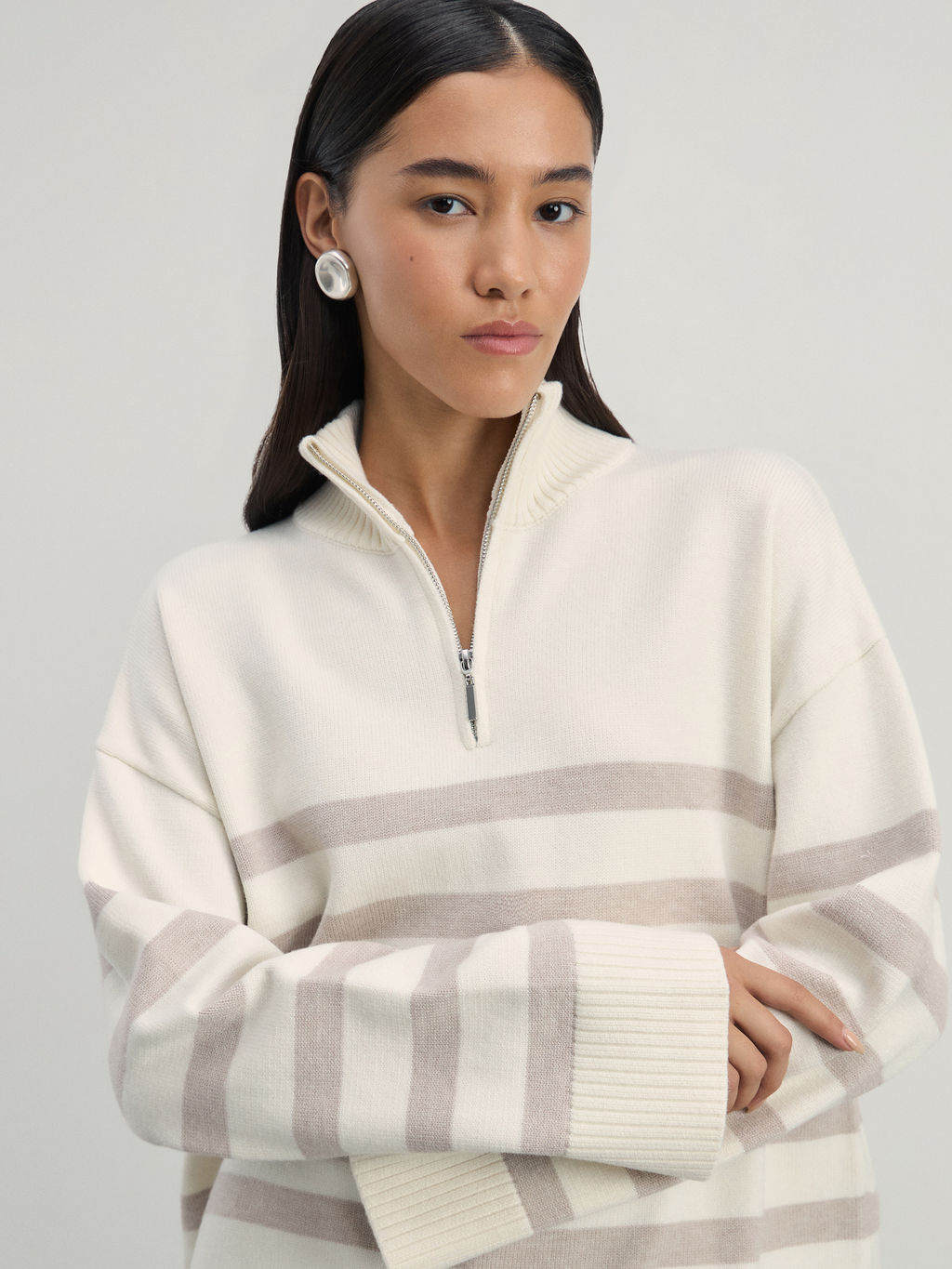 Джемпер на молнии в полоску / Zarina  фото 9