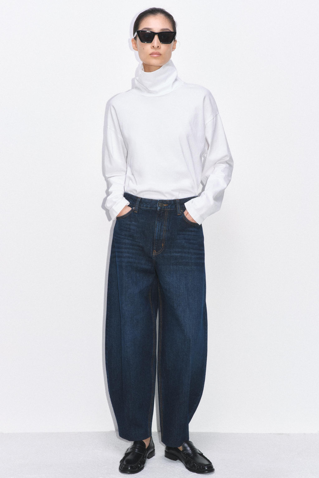 ZW COLLECTION BARREL HIGH-WAIST JEANS - Zara фото 17
