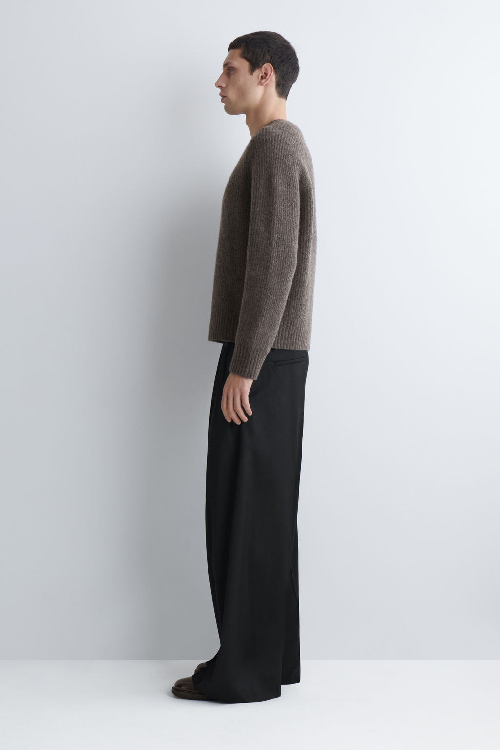 PANTAL?N DE PINZAS WIDE LEG RELAXED FIT - H&m фото 6