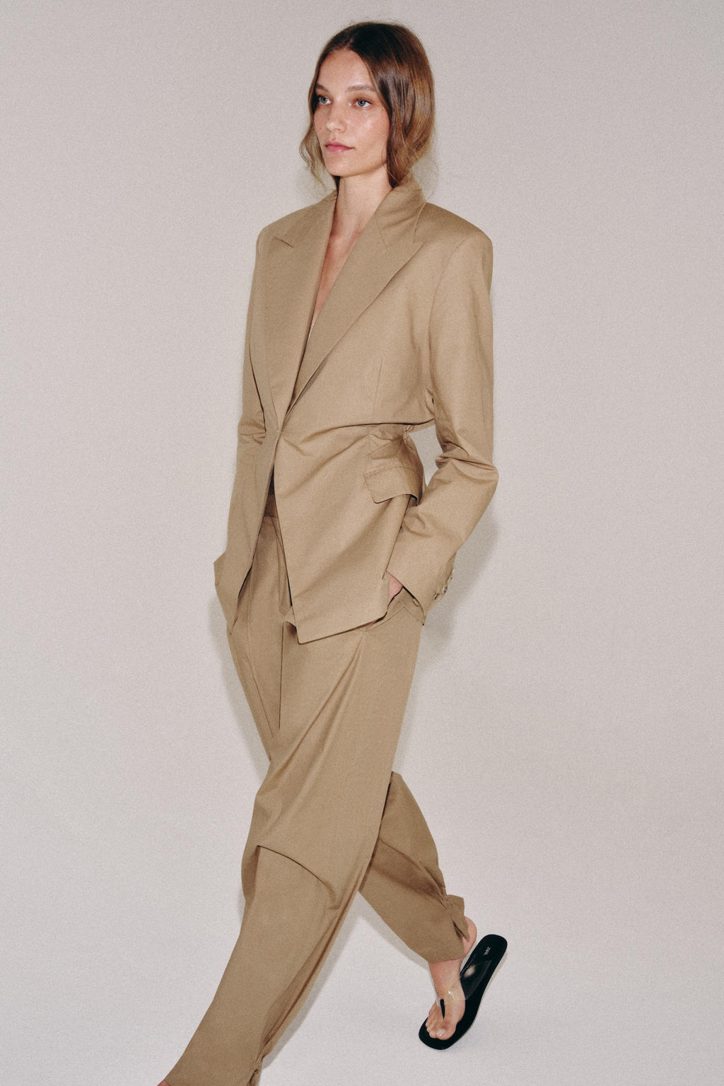 PANTAL?N PINZAS ZW COLLECTION LIMITED EDITION / Arena - Zara фото 6