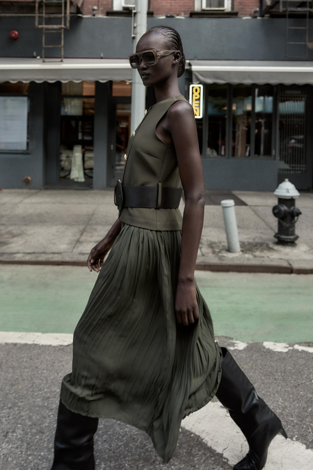 MIDI CONTRAST DRESS WITH BELT - Zara фото 5