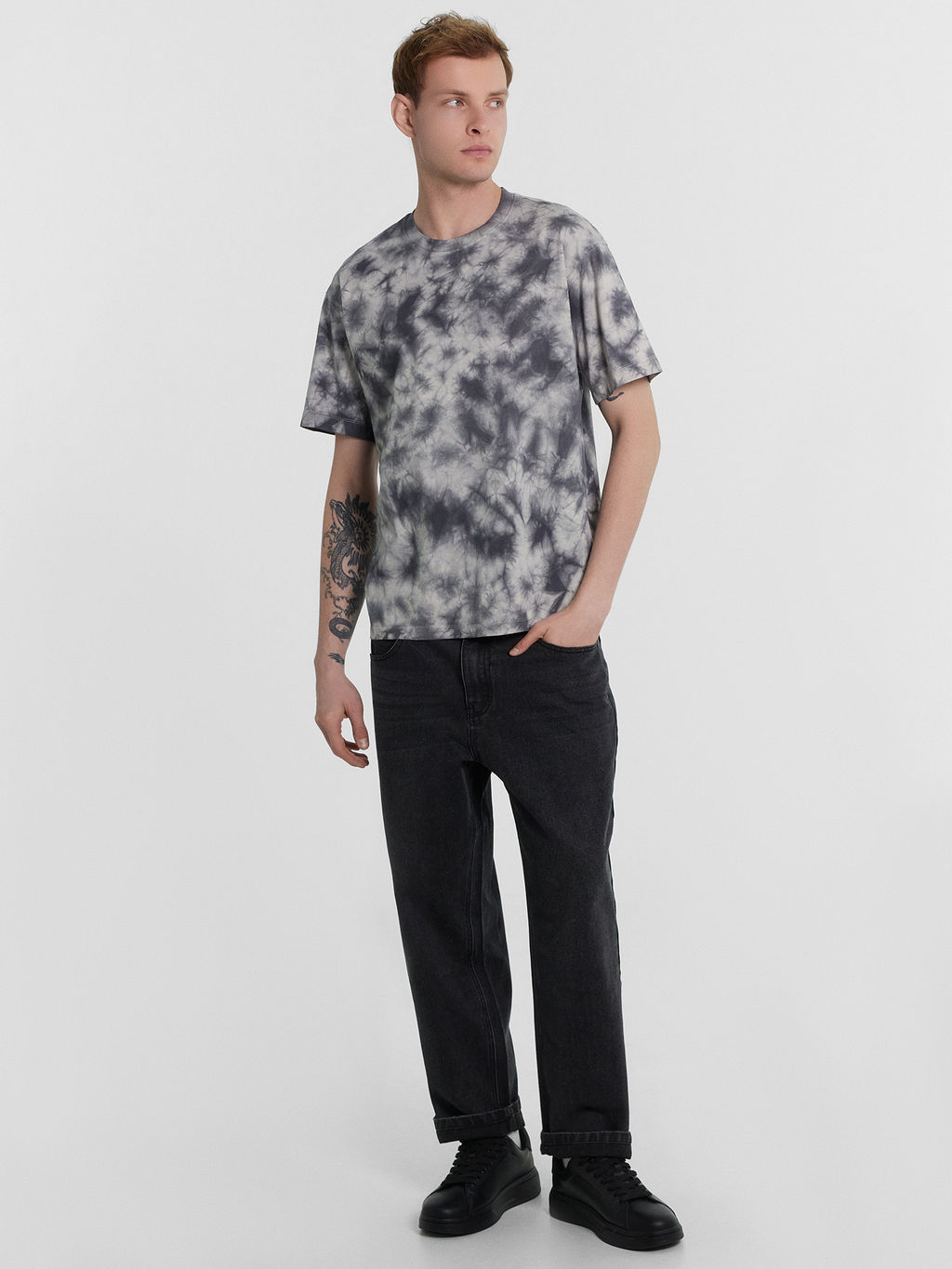 Футболка мужская серая с эффектом фаст-дай Фаст Дай на графите 111858 - Mark formelle фото 3