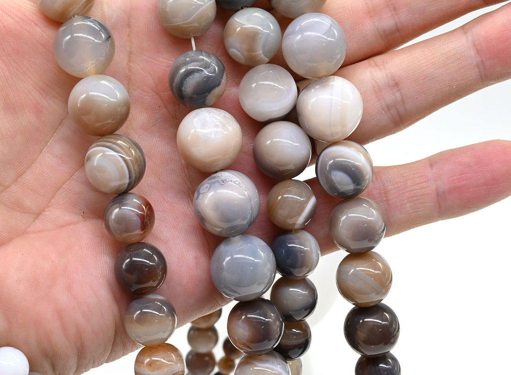 Бусины из агата бразильского Шарик на увеличение 6-16мм, 42см, 39 бусин Радуга камня