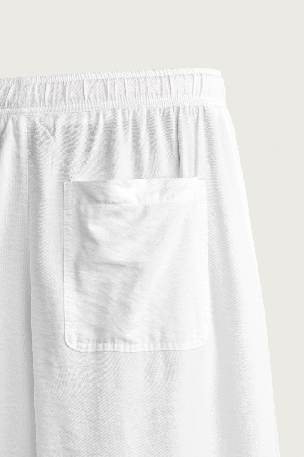 PANTAL?N FLUIDO RELAXED FIT / Blanco - Zara фото 9