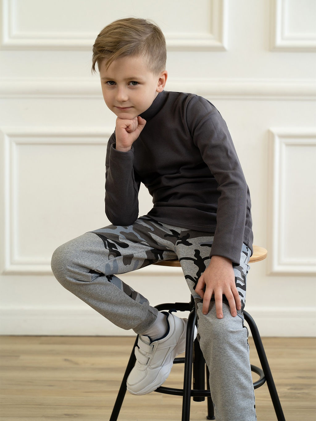 Джемперводолазка серая