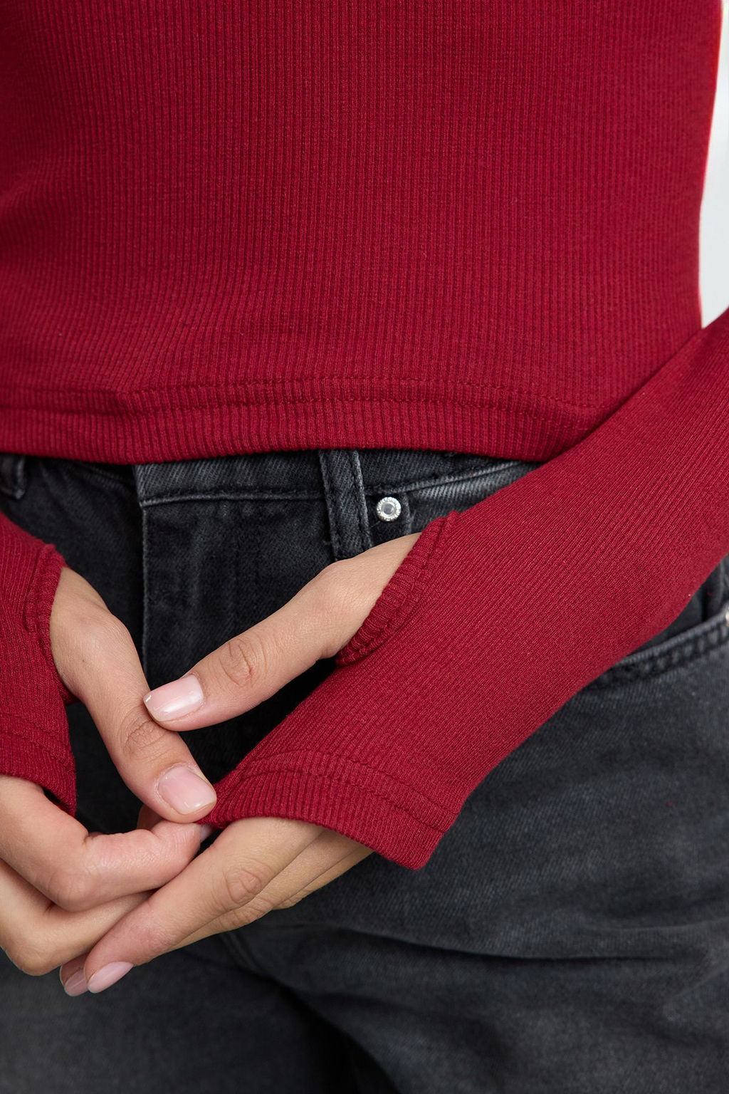 Bordo Fitted/Vucuda Oturan Bal?kc? Yaka Parmak Detayl? Fitilli Esnek Orme Bluz TWOAW21BZ0071