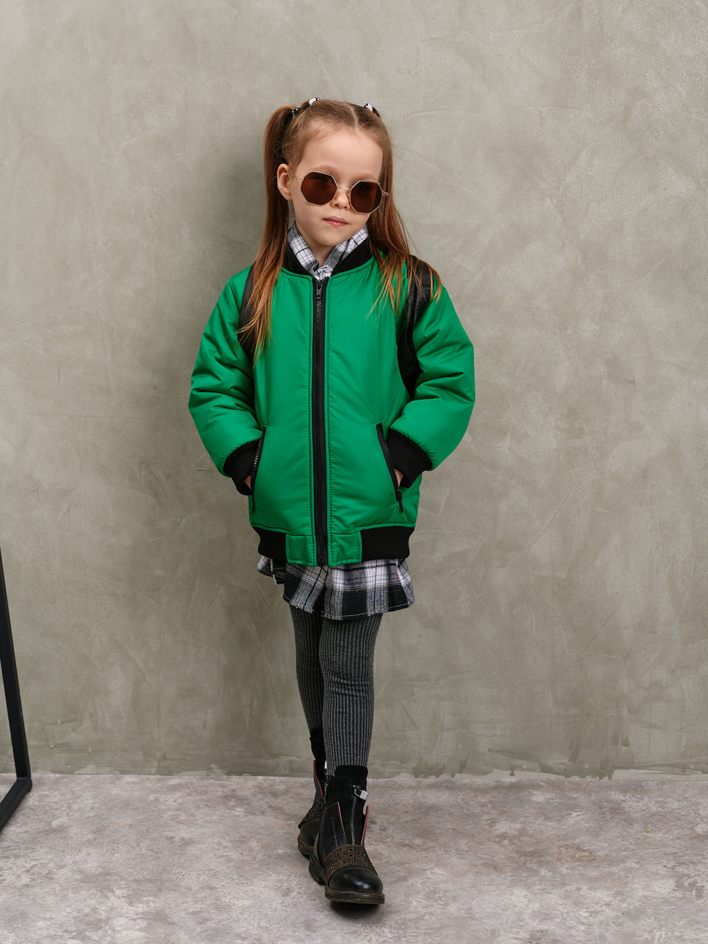 Бомбер демисезонный для девочки Френд - Yollochka фото 3