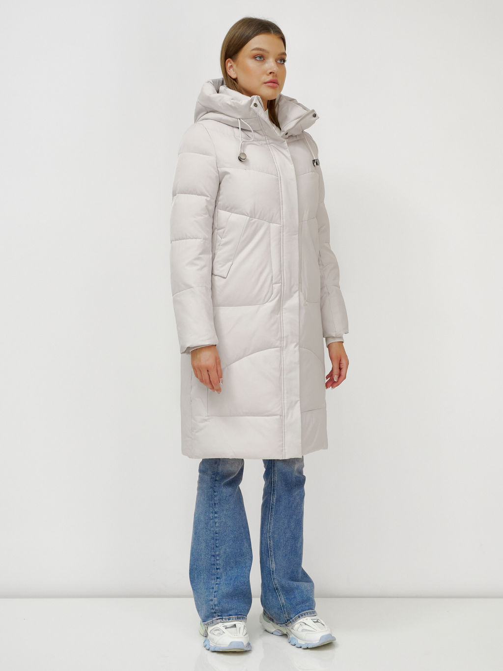 Куртка зимняя с капюшоном удлиненная стеганная бежевого цвета 9650B - Mtforce фото 4