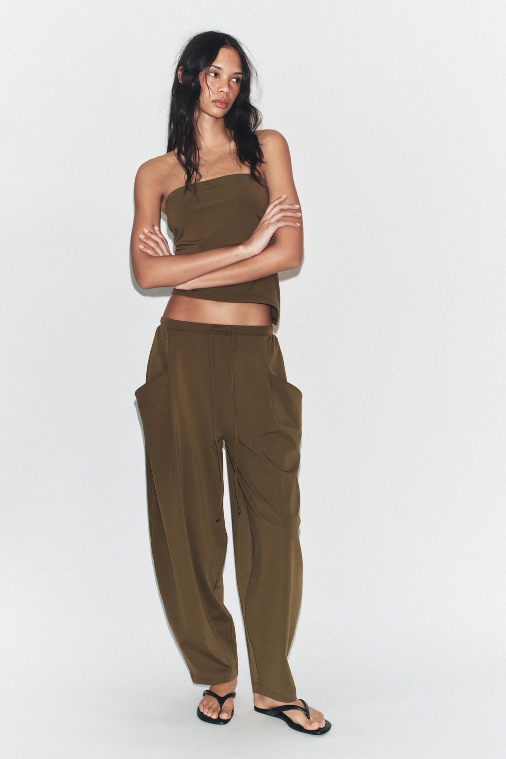 TOP BANDEAU DRAPEADO TEXTURA / Khaki - Zara фото 11