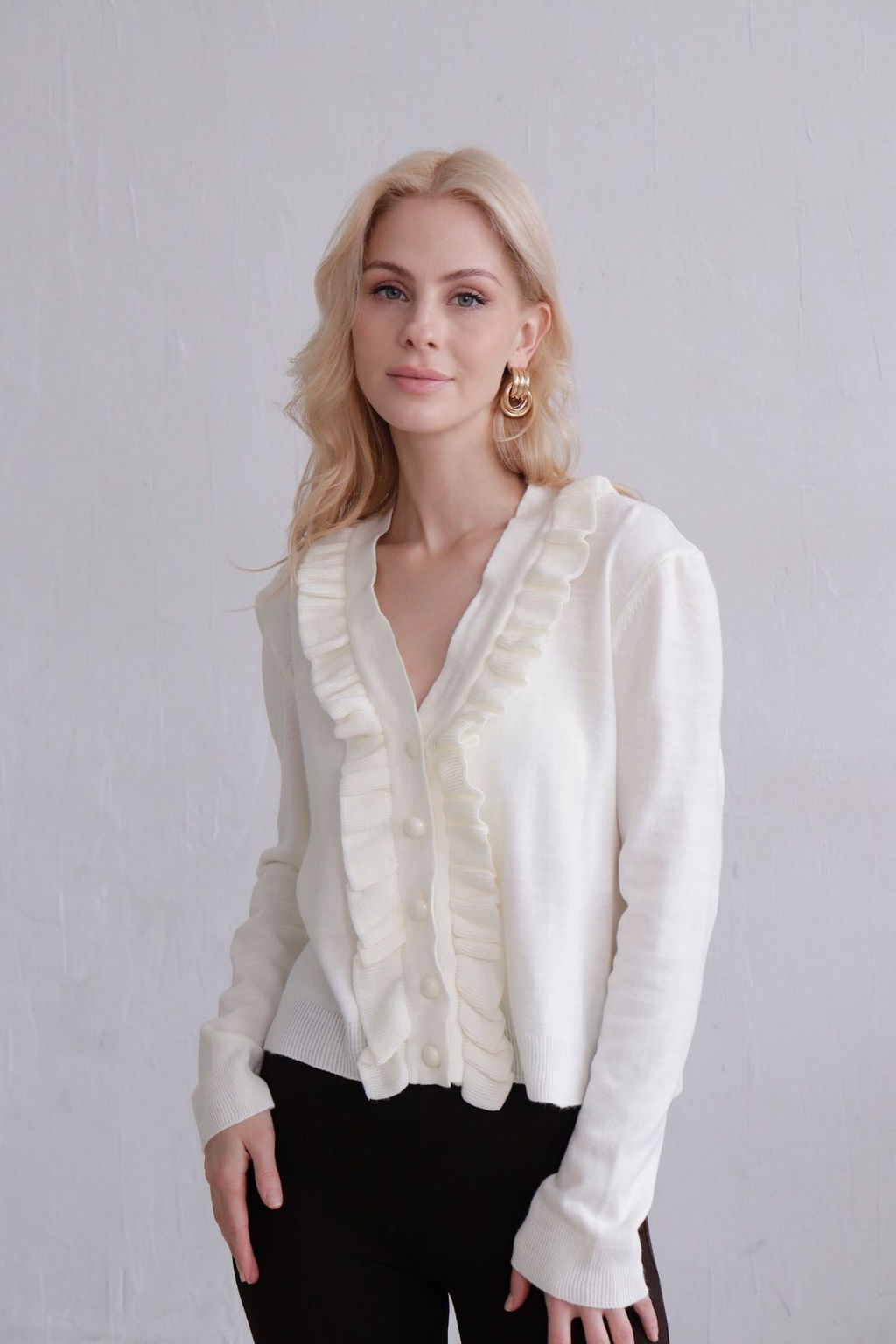 11496 Кардиган с рюшей молочный - Martichelli фото 7
