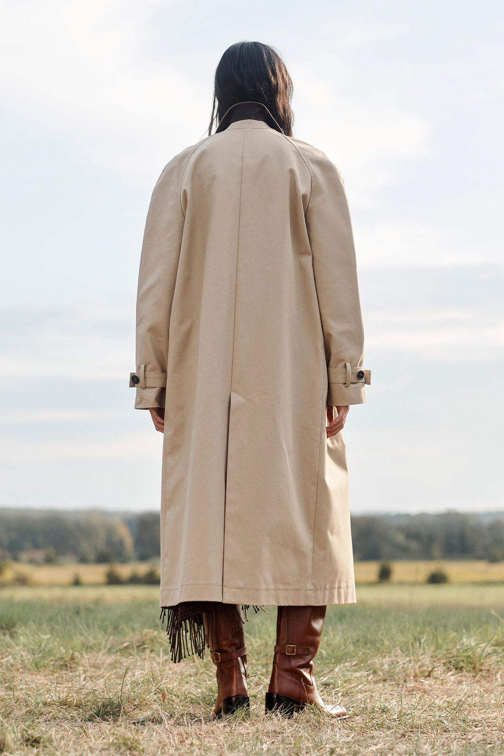 LIMITED EDITION STRAIGHT TRENCH COAT - Zara фото 2