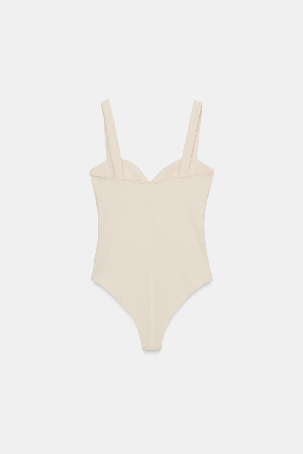 BODY TIRANTES ESCOTE CORAZ?N / Crudo