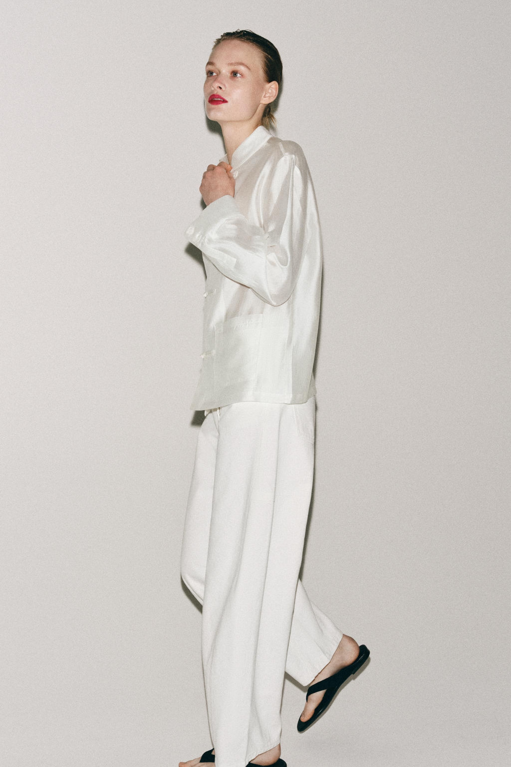 CAMISA SATINADA ALAMARES ZW COLLECTION / Blanco