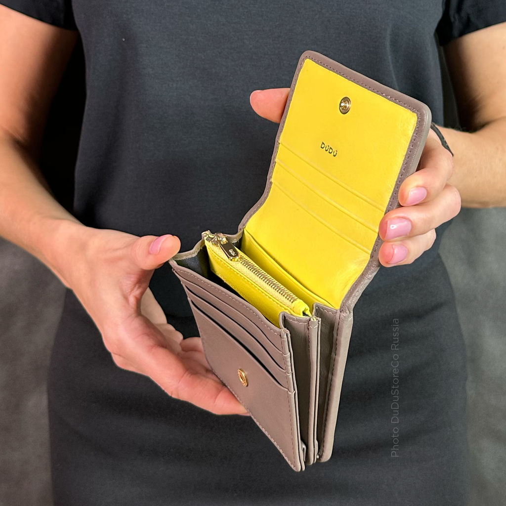 Итальянский кожаный кошелек DuDu серии Flores | тауп - Dudubags фото 8