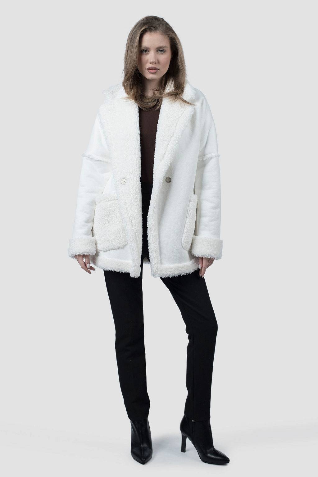 02-3296 Пальто женское утепленное