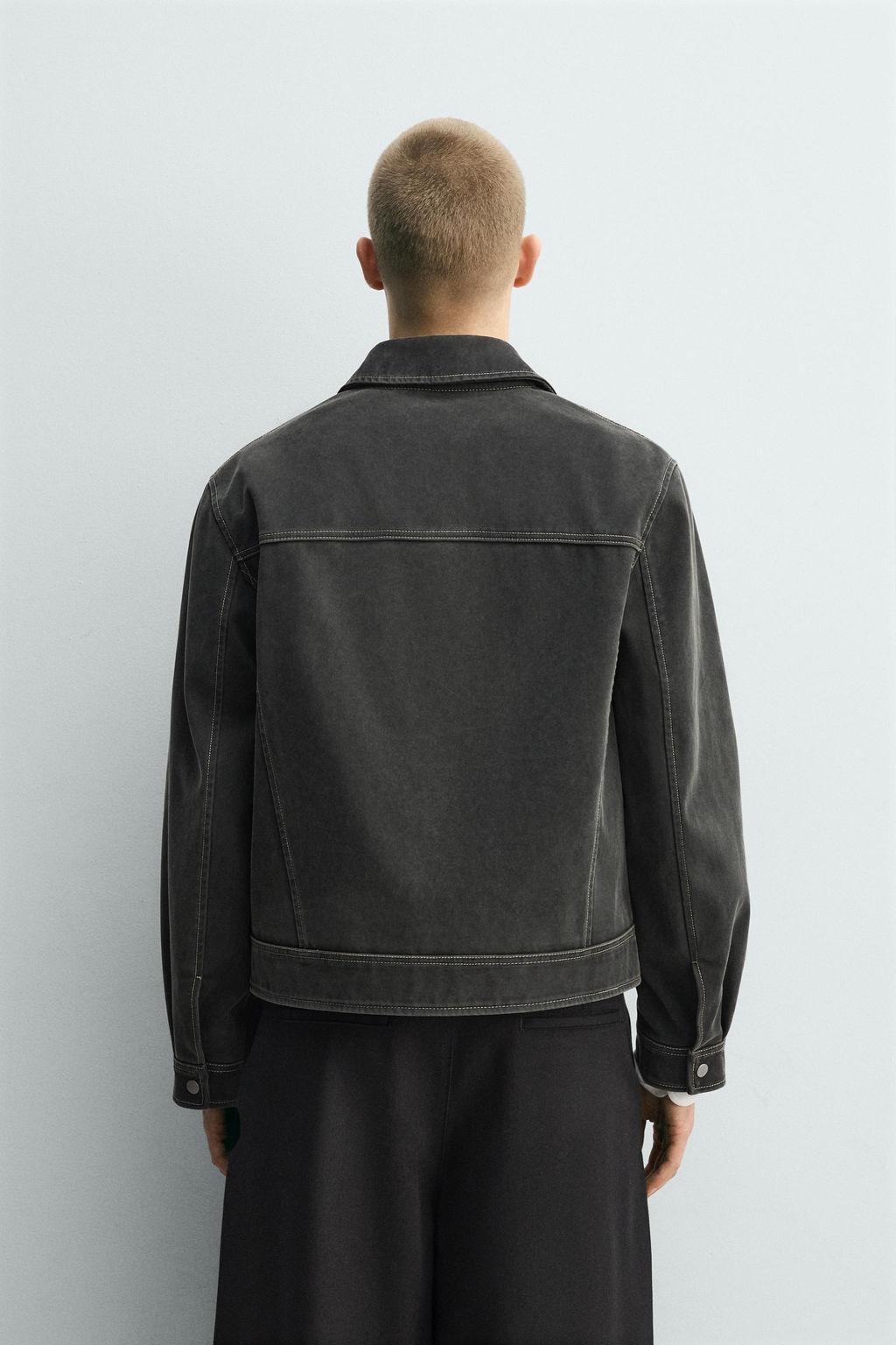 CAZADORA EFECTO LAVADO PESPUNTES / Gris oscuro - Zara фото 3