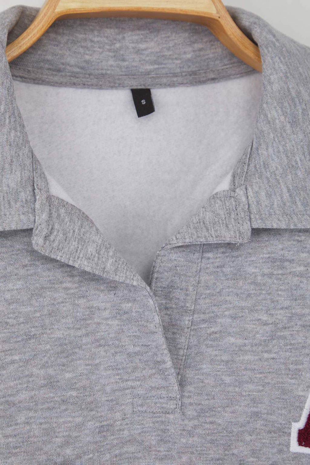 Teen Siyah Duz Regular/Normal Kal?p Orme Sweatshirt TWOAW26SW00049 - Trendyolmilla фото 7