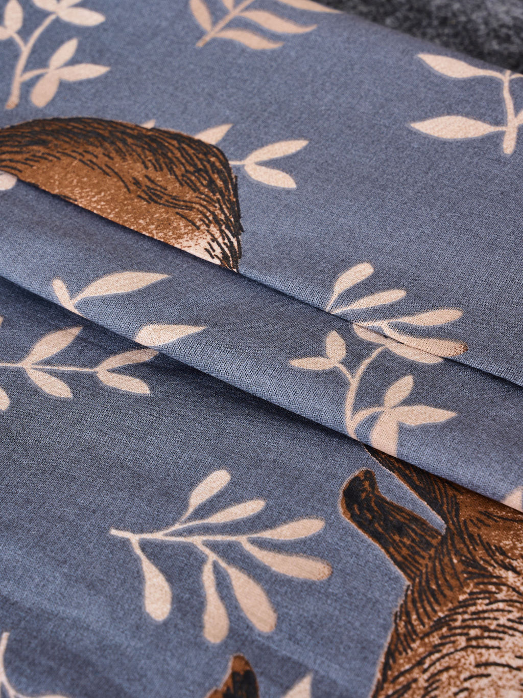 Постельное белье детское поплин с простыней на резинке - Капибары 145*112; 80*160*20; 40*60