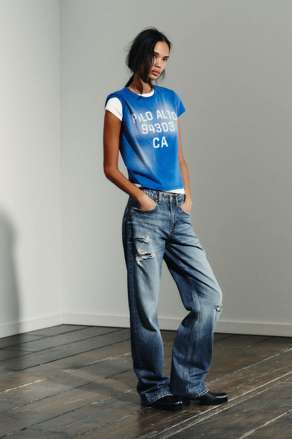 TRF RIPPED MID-WAIST WIDE-LEG JEANS
