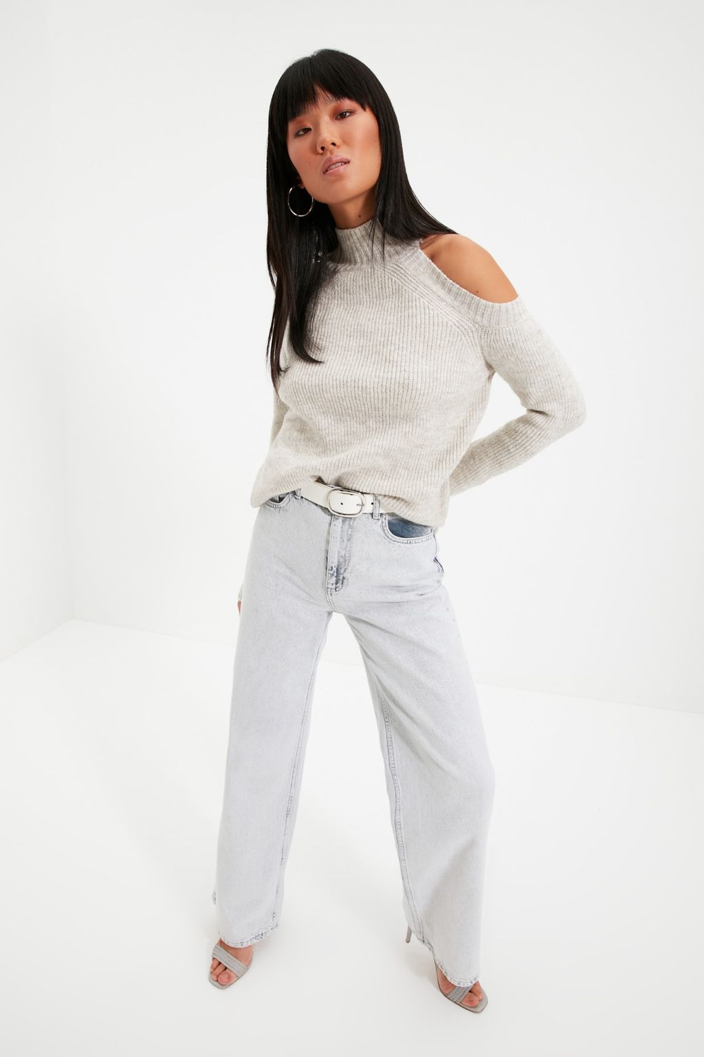 Tas Simli Pencere/Cut Out Detayl? Triko Kazak TWOAW20XS0006 - Trendyolmilla фото 2