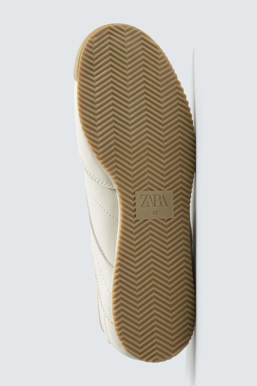 ZAPATILLA ESTILO RETRO / Blanco - Zara фото 7