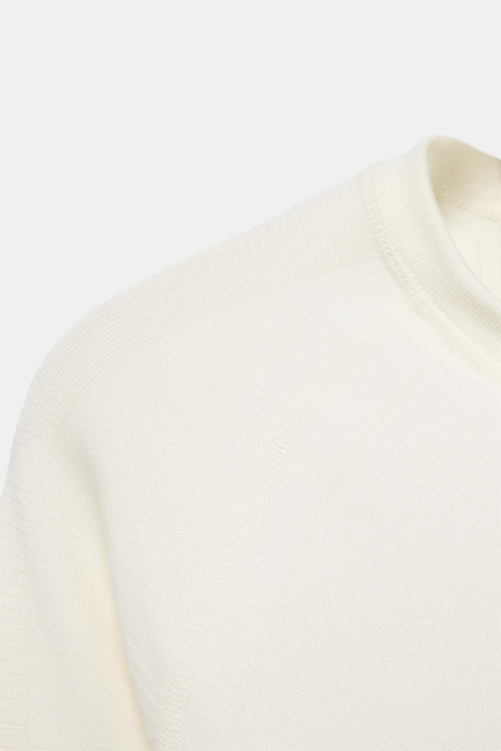 THERMOLITE® CORE THERMAL SKI COLLECTION T-SHIRT - Zara фото 8