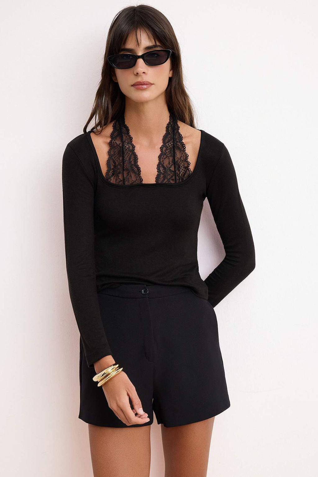 Siyah Fitted/Vucuda Oturan Havuz Yaka Uzun Kollu Yumusak Orme Bluz TWOSS26BZ00660