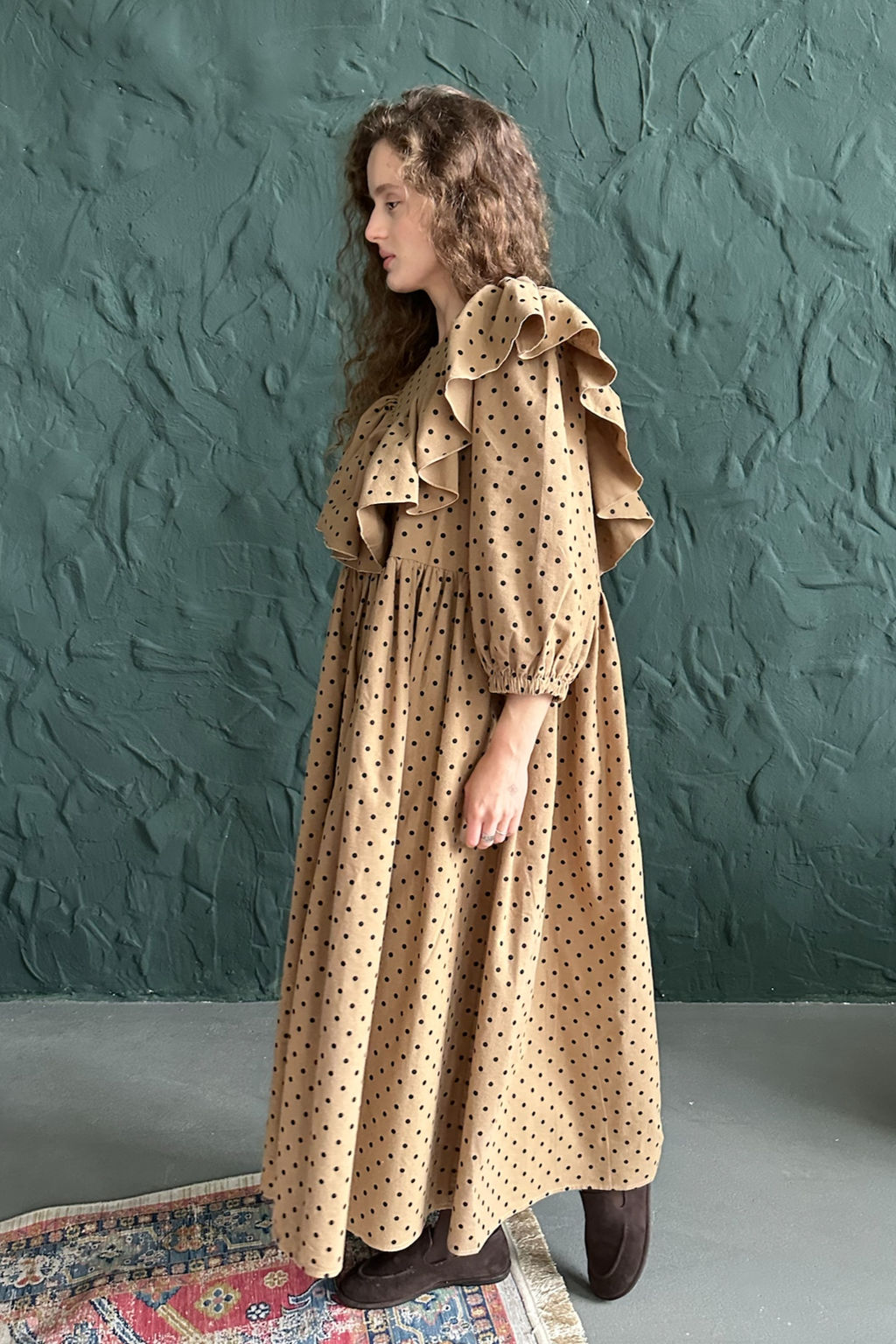 Платье женское STREET074/05/Песочный, черный