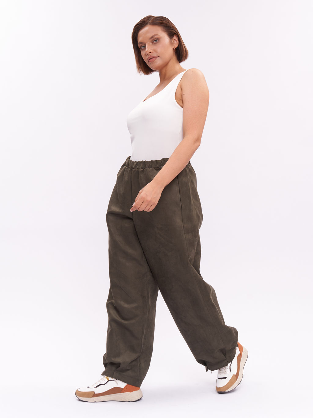 Брюки замшевые ZBB20030GRN30 - Артесса фото 3