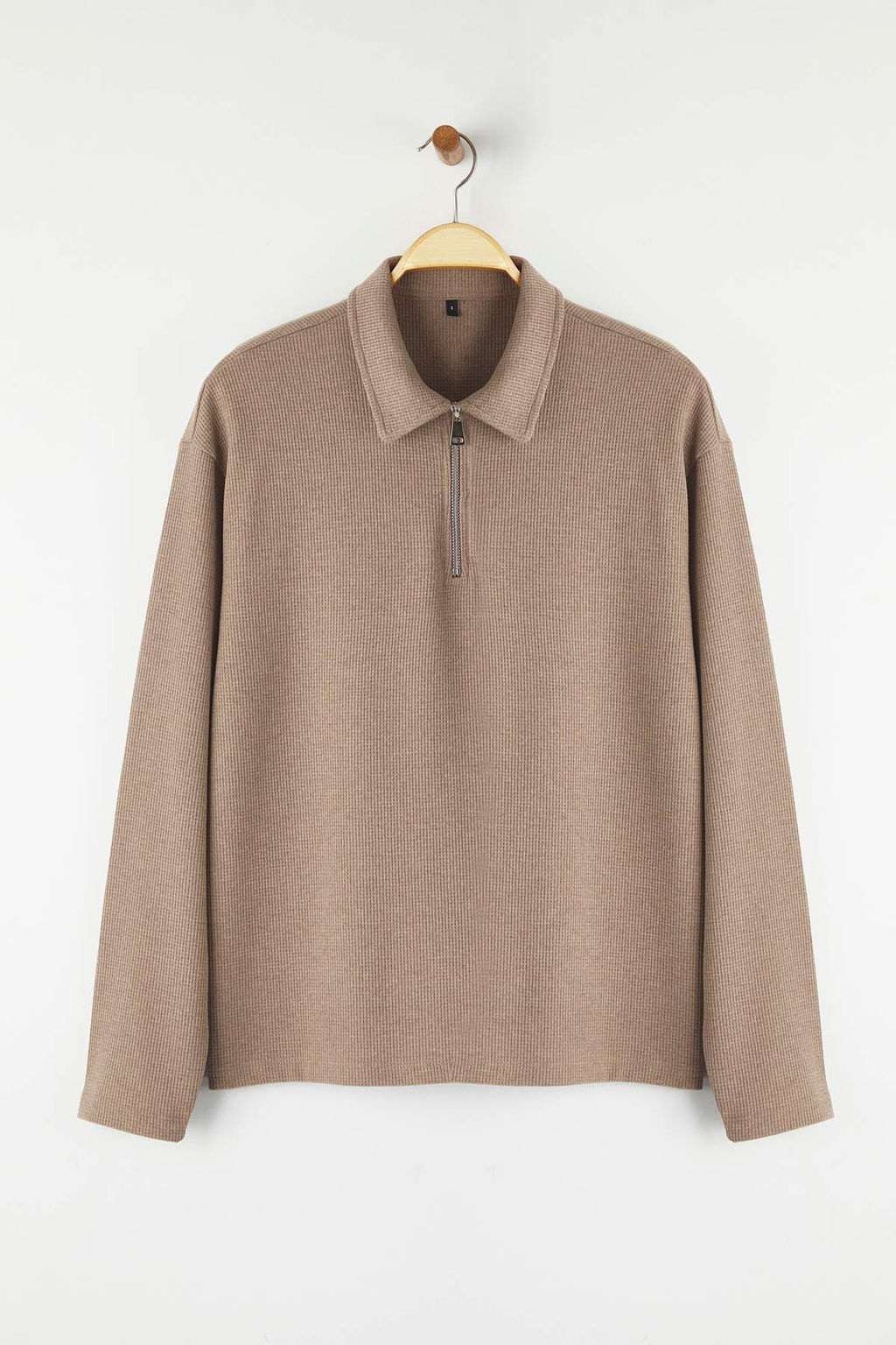 Tas Oversize/Genis Kesim Dokulu Uzun Kol Polo Yaka T-shirt TMNAW26PO00000