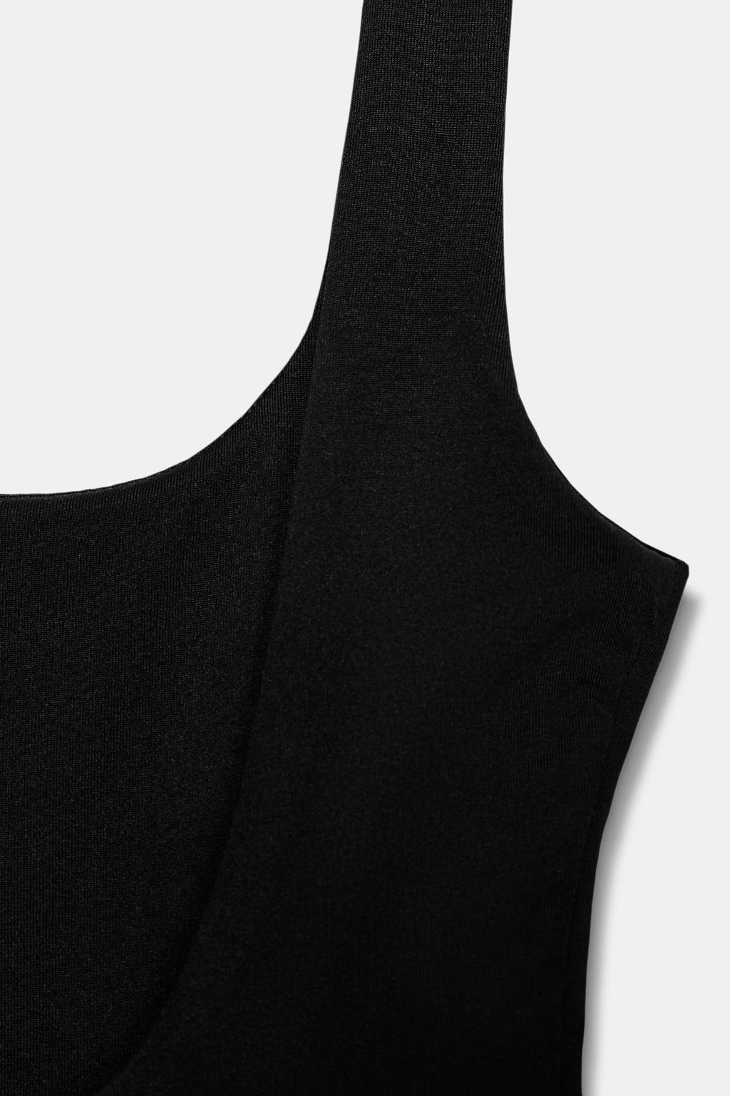 BODY EL?STICO ESCOTE CUADRADO / Negro