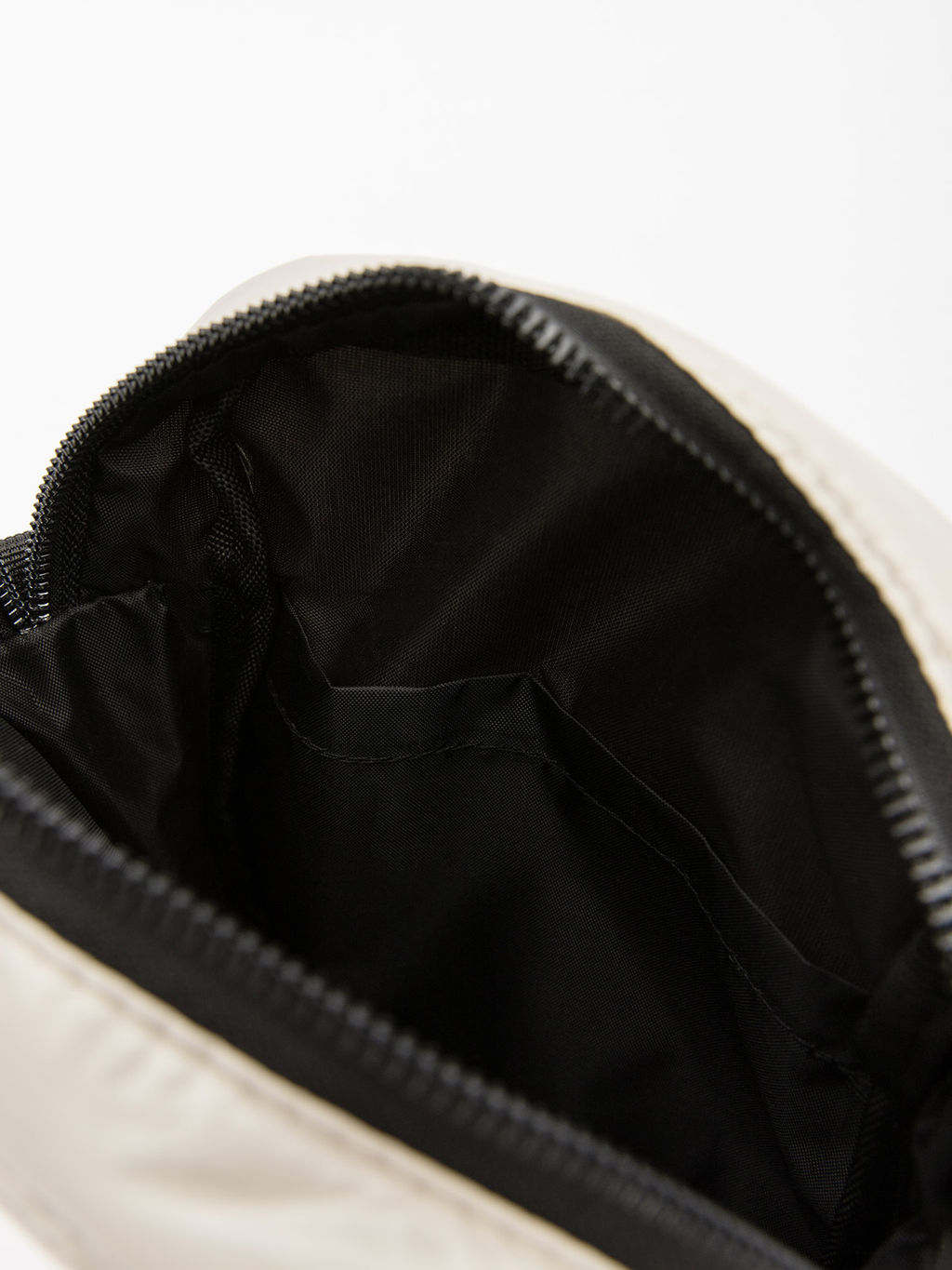 V55/1 501 86 Сумка мессенджер