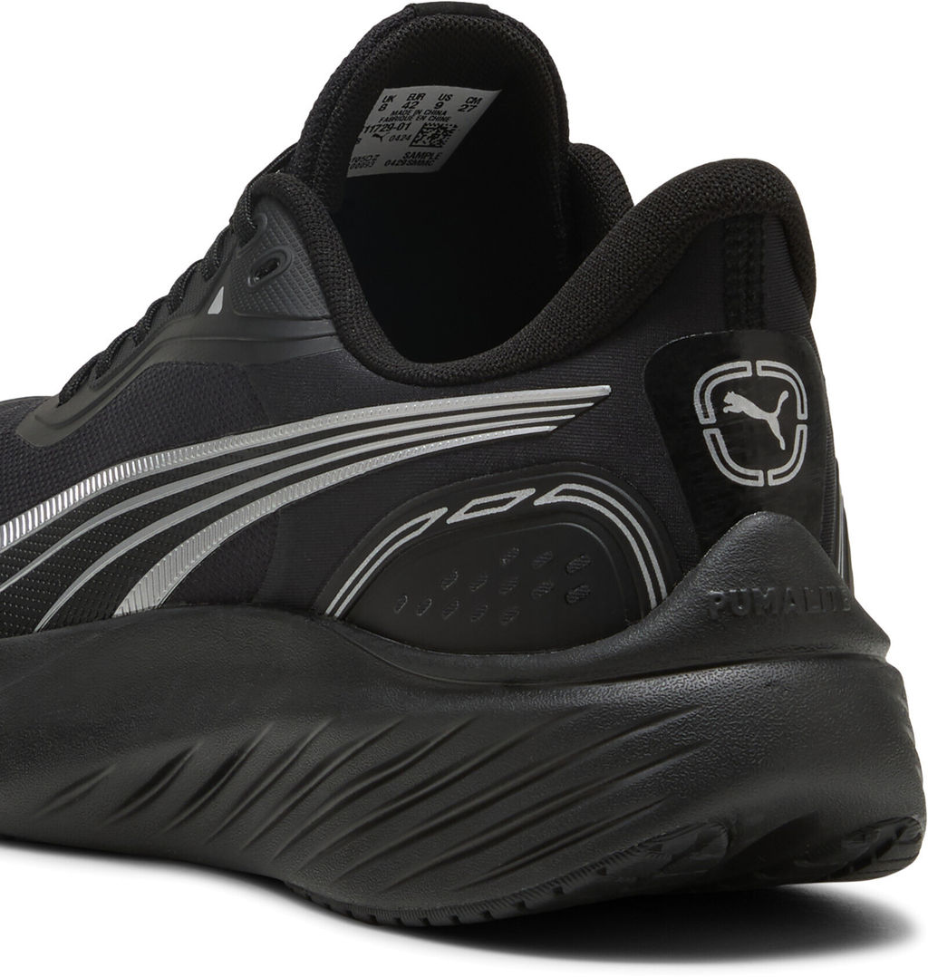 Кроссовки взрослые