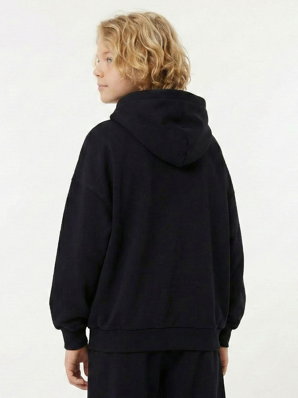 Толстовка худи с принтом 22-5264 черный - Mini maxi фото 2