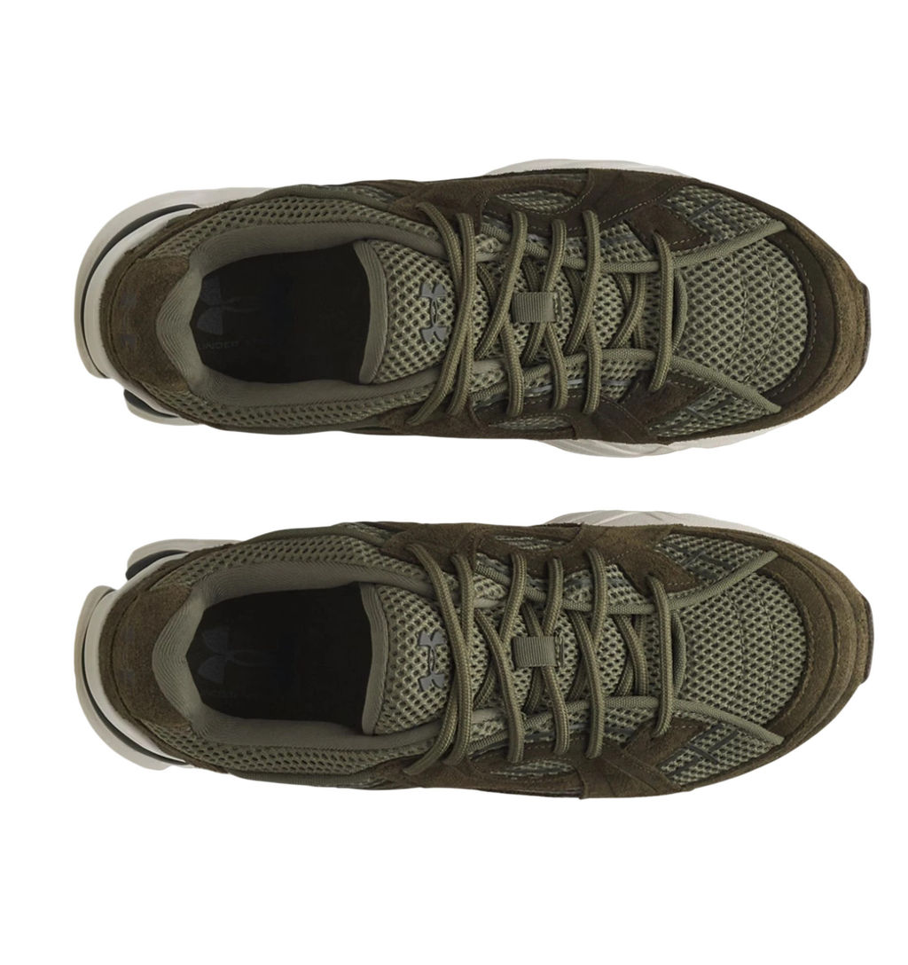 Кроссовки взрослые