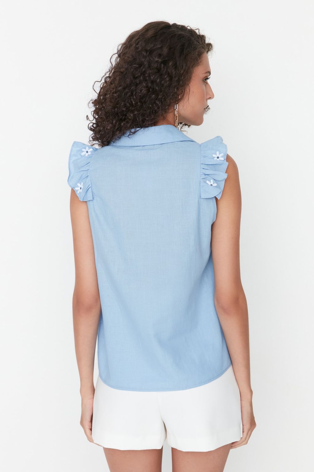 Mavi Cicek Nak?sl? F?rf?r Detayl? Dokuma Gomlek TWOSS22GO0240