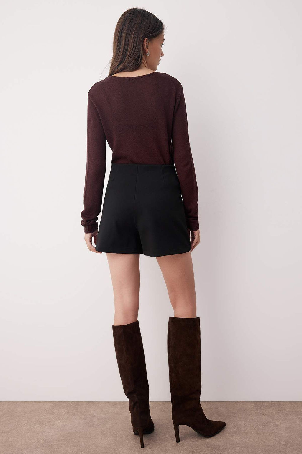 Siyah Fermuarl? Asimetrik Detayl? Bodycone/Vucuda Oturan Orme Esnek Mini Etek TWOAW26ET00019 - Trendyolmilla фото 4