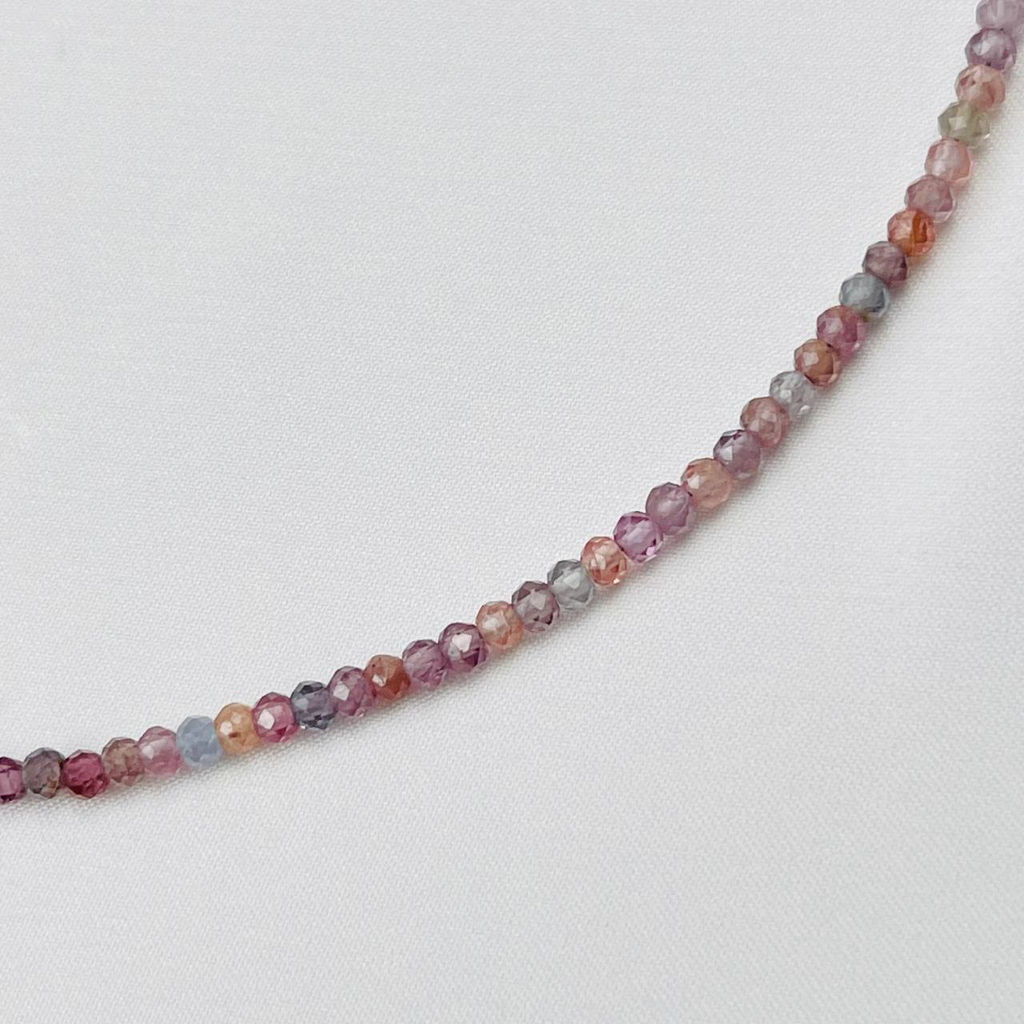 Бусы-Чокер из Шпинели "градиент"