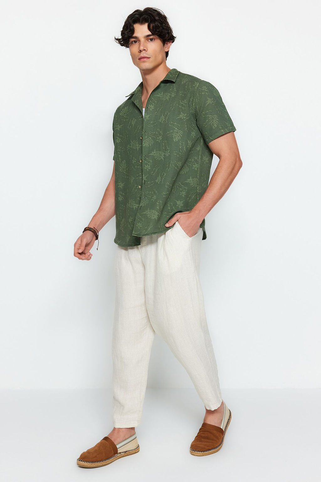TRENDYOL MAN Haki Regular Fit Apas Yaka Keten Kar?s?ml? Gomlek TMNSS20GO0443 - Trendyolmilla фото 4