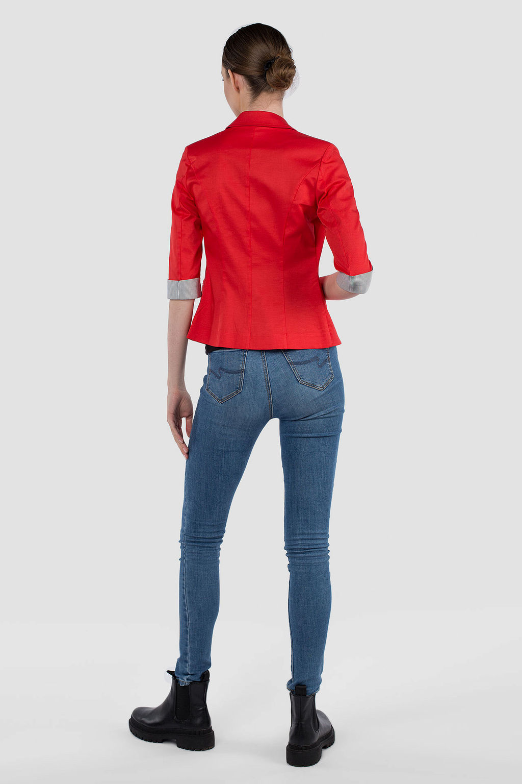 Ветровка жакет