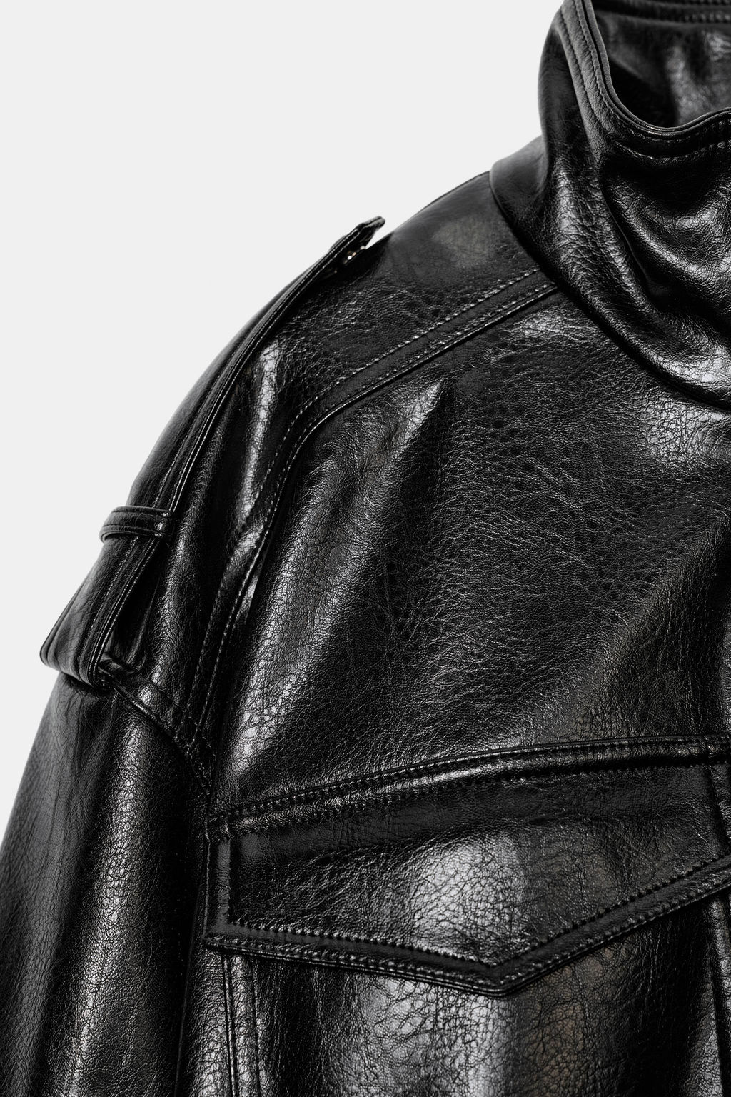 FAUX LEATHER JACKET WITH SHOULDER TABS - Zara фото 9