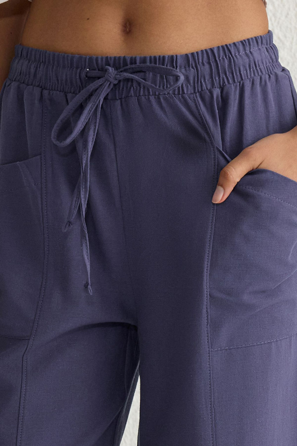 TRENDYOLMILLA Indigo Keten Icerikli Beli Lastikli Straight/Duz Kesim Dokuma Pantolon TWOSS25PL00016 фото 7