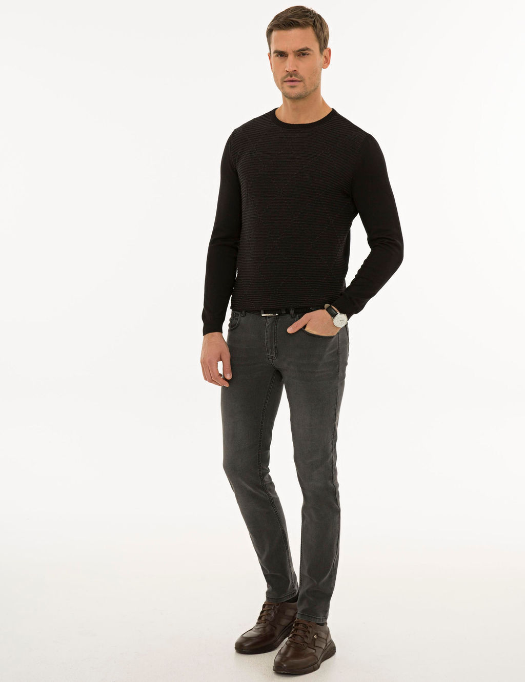 Siyah Slim Fit Bisiklet Yaka Triko Kazak