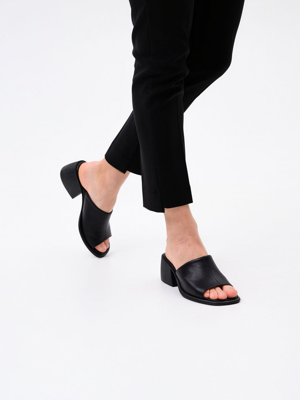 Сабо 4012.23663bl.Черный